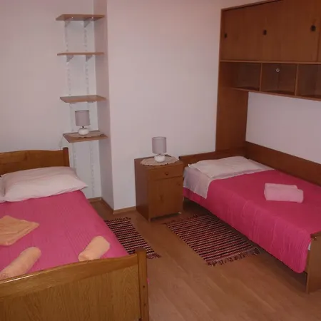 Апартаменты Tomislav *